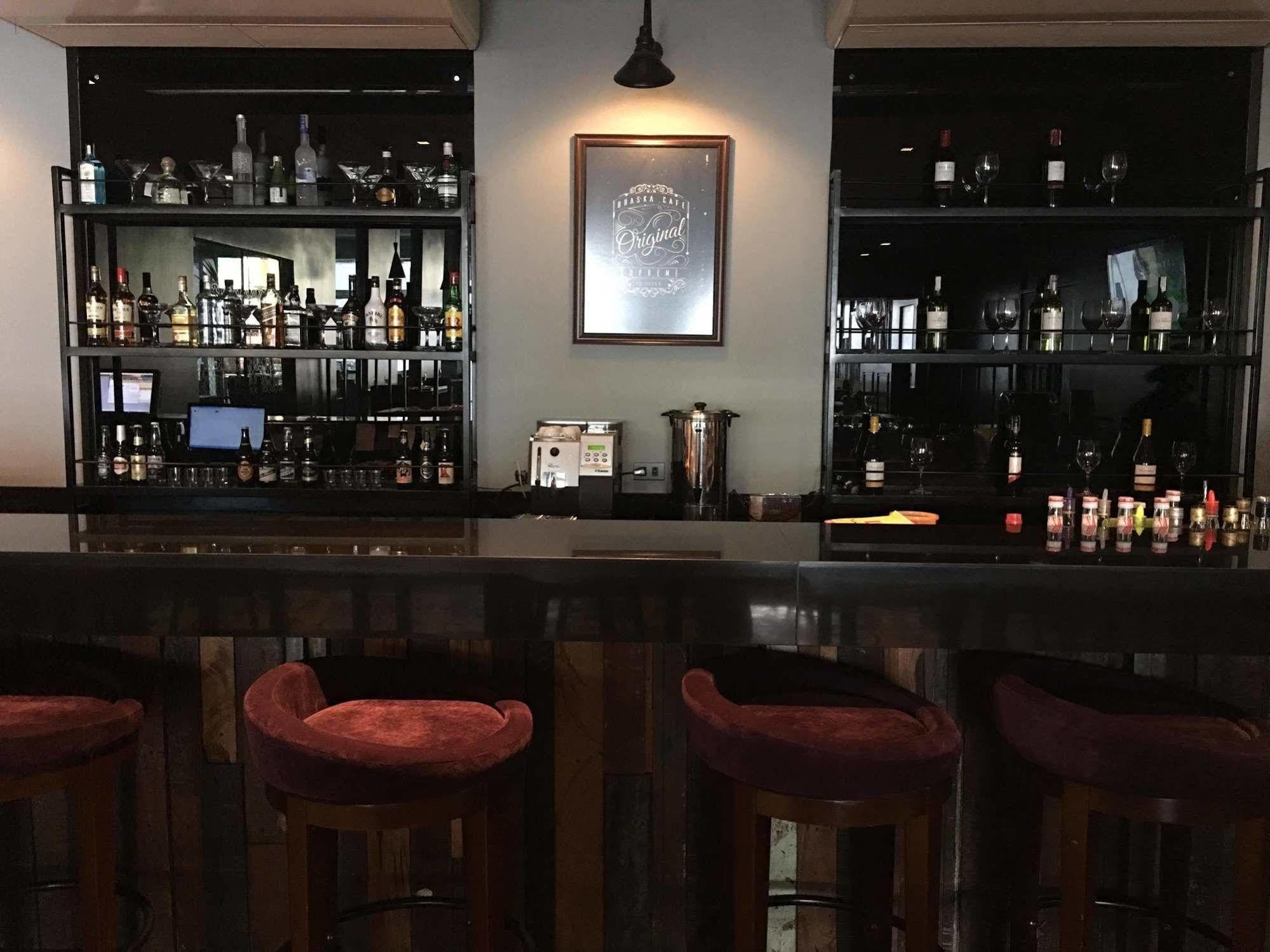 Amelie Hotel Manila Eksteriør bilde